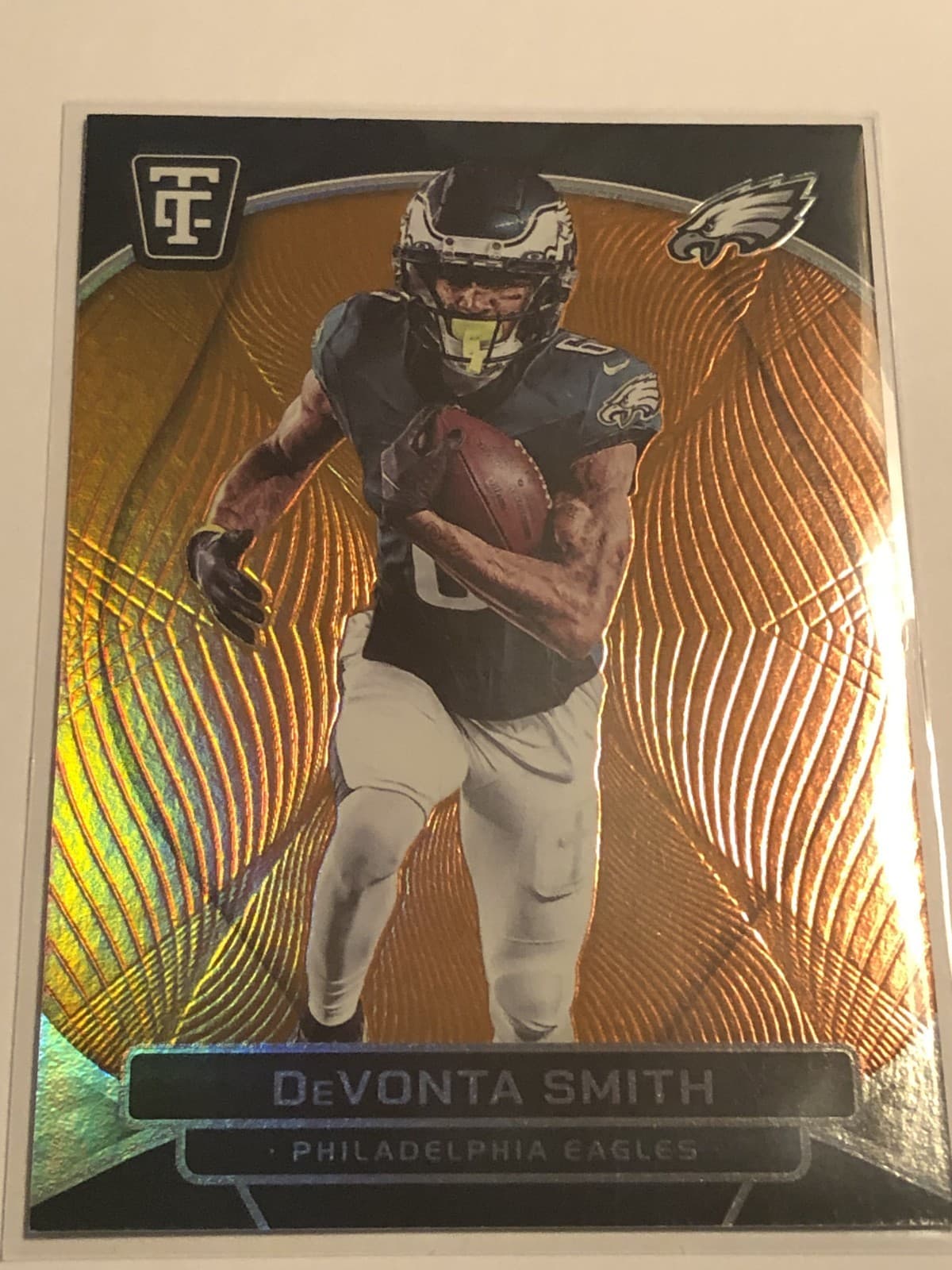 2024 Panini Totally Certified Orange Mirror Devonta Smith #75  /99