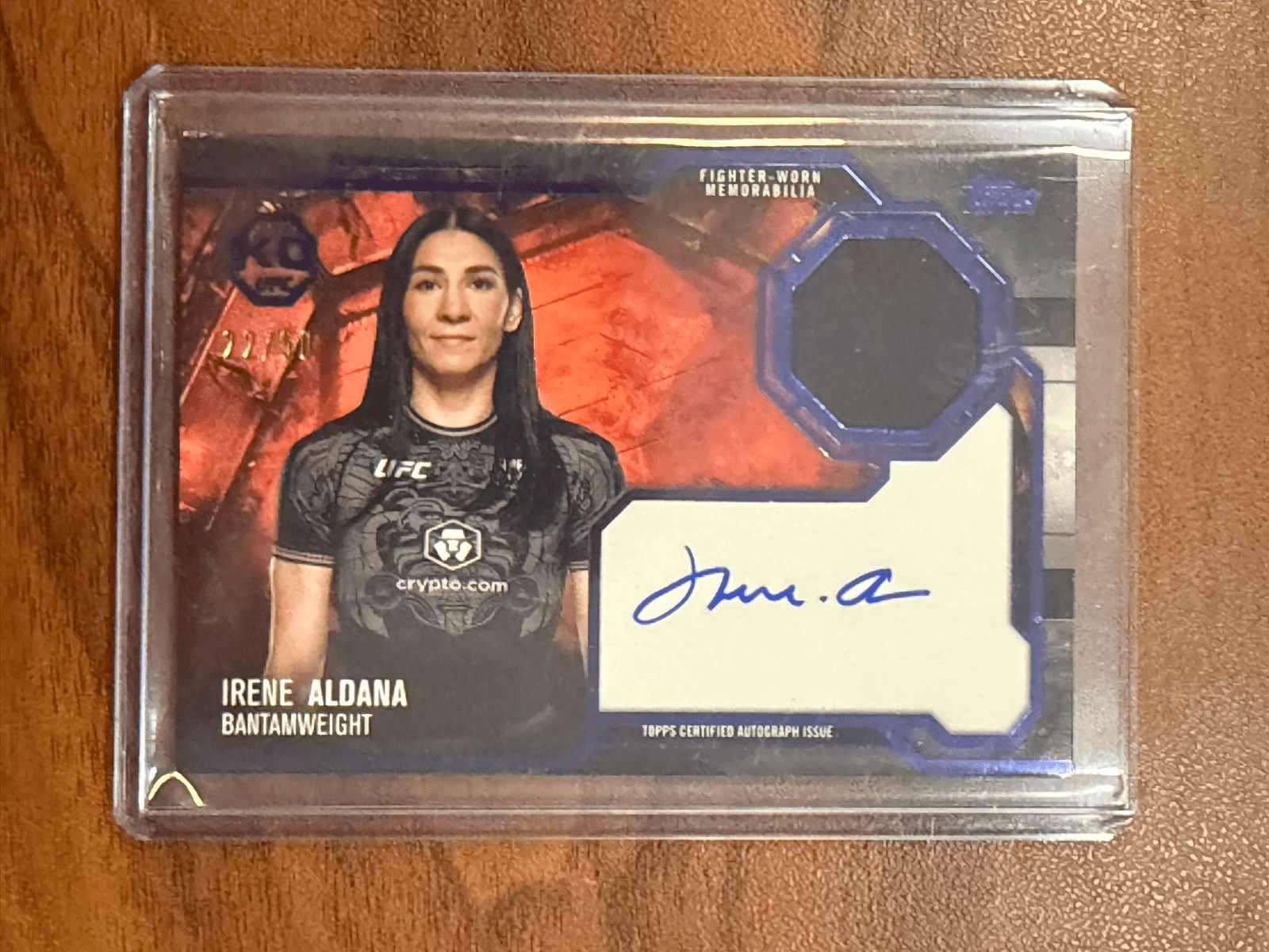 2025 Topps UFC Knockout Irene Aldana Relic Auto /50