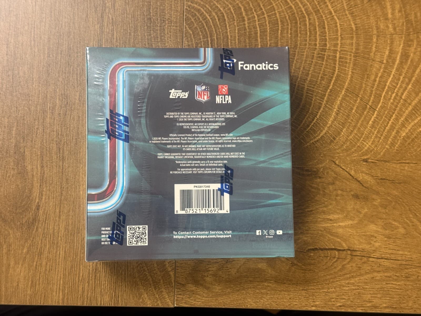 2025 Topps Chrome Football Fanatics Mega Box