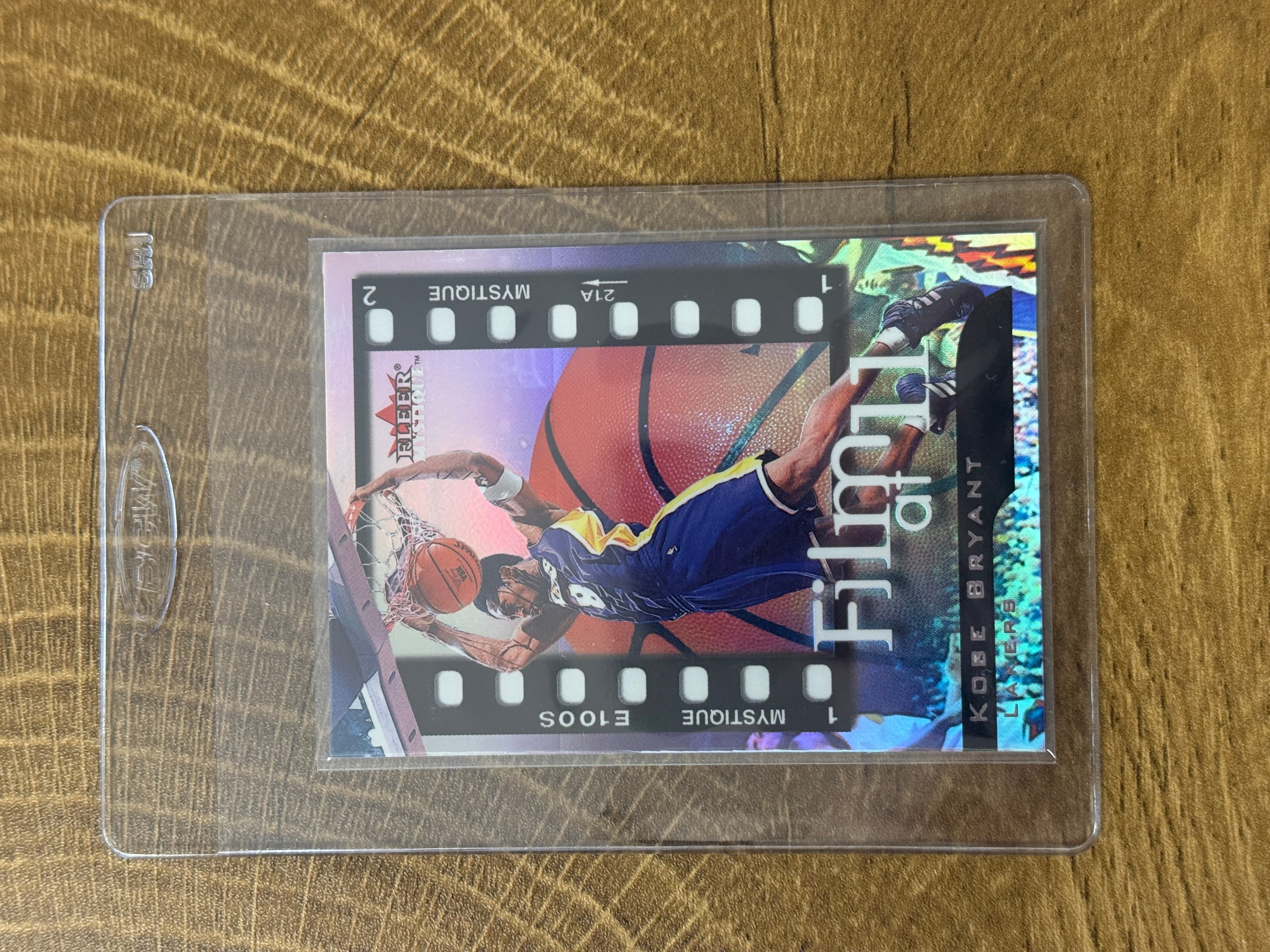 2000 Fleer Mystique Kobe Bryant Film Flam #2FE